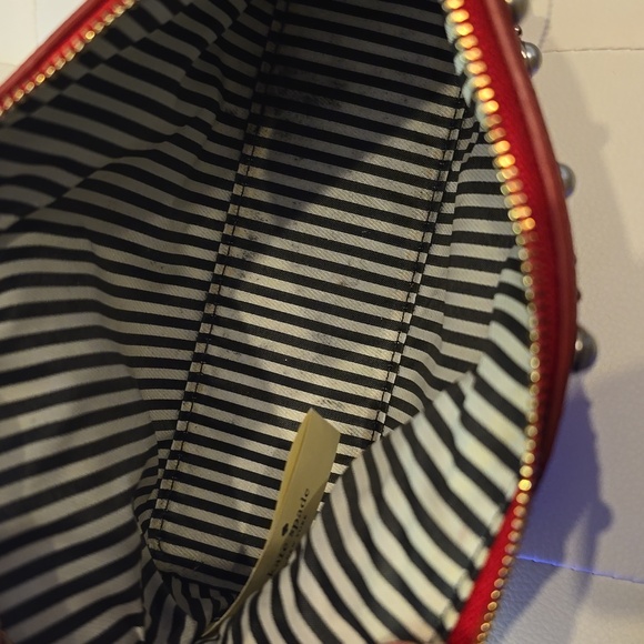 Kate Spade Red Leather Gold Hayes Street Pearl Zip Top Cosmetic Make UP Case - Picture 3 of 7